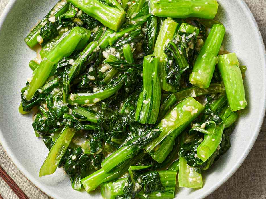 Garlic Stir-Fried Choy Sum
