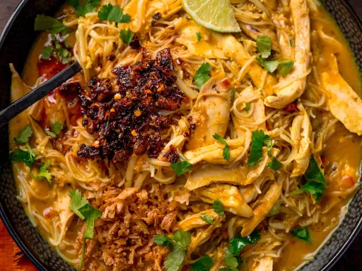 Chicken Laksa Noodle Bowl